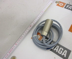 Датчик емкостной
Sensore capacitivoa Rechner