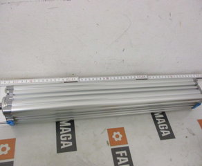 Телескопический цилиндр 
Teleskopzylinder für J64RT2550800A
D=50mm Hub=800mm
 Univer