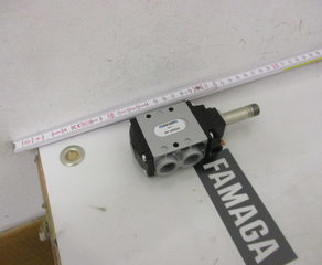 Клапан вакуума Univer